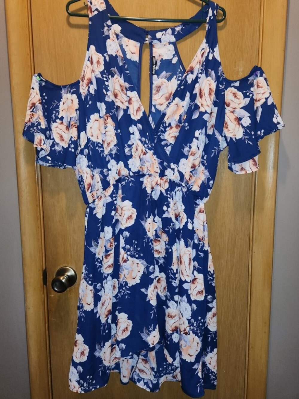 CHARLOTTE RUSSE BLUE MIDI SUMMER DRESS